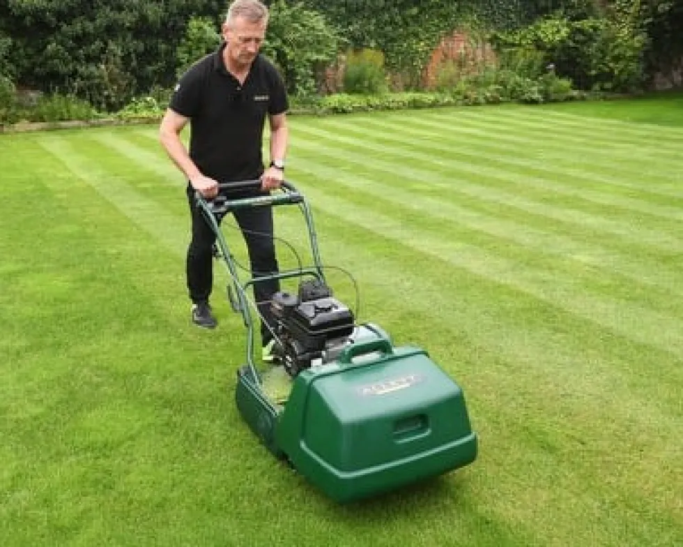 Allett Kensington 17 Honda Cylindergräsklippare