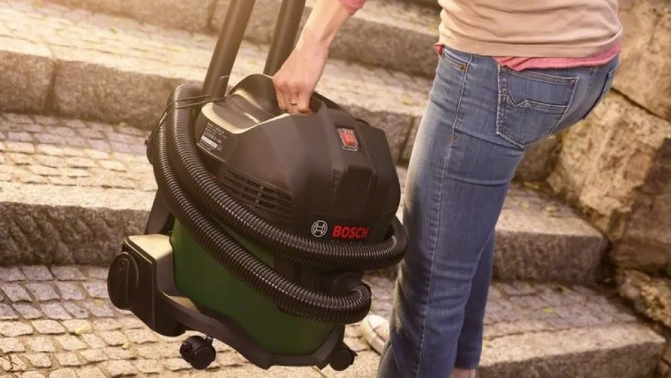Bosch Dammsugare Universal Vac 15