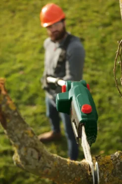 Bosch Grensåg Förlängningsbar 18V utan batteri & laddare