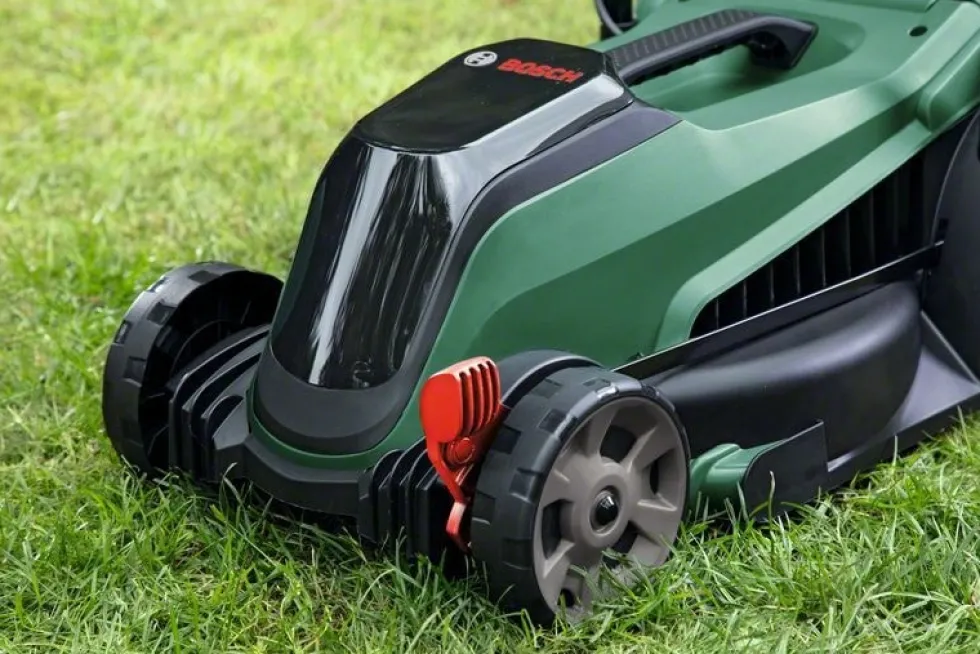 Bosch Gräsklippare Citymower 18V-32-300 med 1x4Ah batteri & laddare