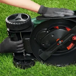 Bosch Gräsklippare Easymover 18V-32 med 1x4Ah batteri & laddare