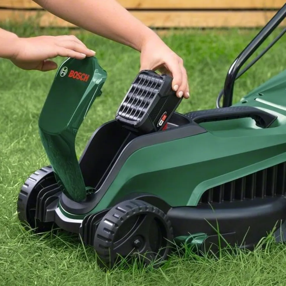 Bosch Gräsklippare Easymower 18V-32-200 utan batteri & laddare