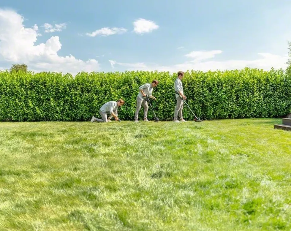 Bosch Grästrimmer Universalgrasscut 18V-26 med 1x2,5Ah batteri & laddare