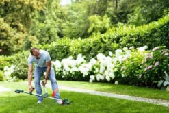 Bosch Grästrimmer 18V-260 utan batteri & laddare