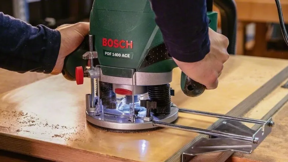 Bosch Handöverfräs POF 1400 ACE