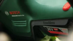 Bosch Häcksax Advancedhedgecut 36V-65-28 med 1x2Ah batteri & laddare