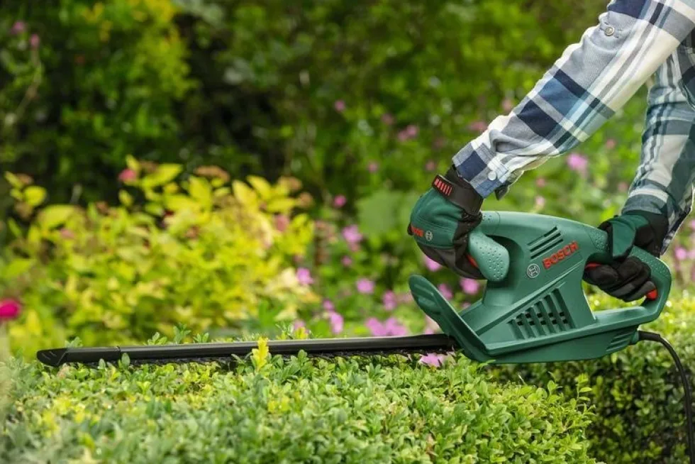 Bosch Häcksax Easyhedgecut 45