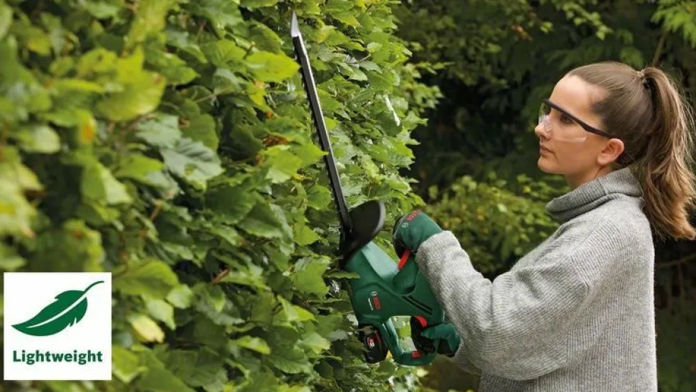 Bosch Häcksax Easyhedgecut 18V-45 utan batteri & laddare