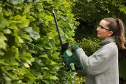 Bosch Häcksax Easyhedgecut 18V-45 utan batteri & laddare