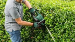 Bosch Häcksax Universalhedgecut 50