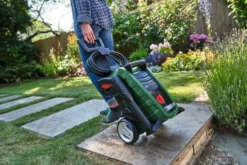 Bosch Högtryckvätt Universal Aquatak 135