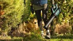 Bosch Lövblås ADV 36-750 utan batteri & laddare