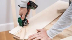Bosch Multisåg Nanobladesåg 18V med 1x2,5Ah batteri & laddare