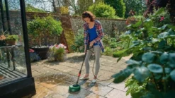 Bosch Terrassrengörare Aquasurf 250