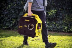 Champion The Mighty Fusion 3000W Bensindrivet Inverterelverk
