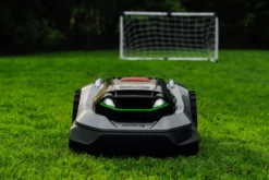 EGO RMR3000E AURA-R2 Robotgräsklippare