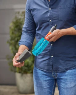 Gardena Cykeltvättborste Set med Textilslang Liano™ Life 15m