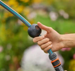 Gardena PowerRoll XL 35m Vit Batteridriven Väggslangbox