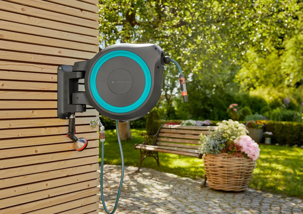 Gardena RollUp M/L Väggslangbox 25m Turkos