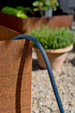 Gardena Textilslang Liano™ Xtreme 15 m 1/2" Set med strålmunstycke och förvaringsväska