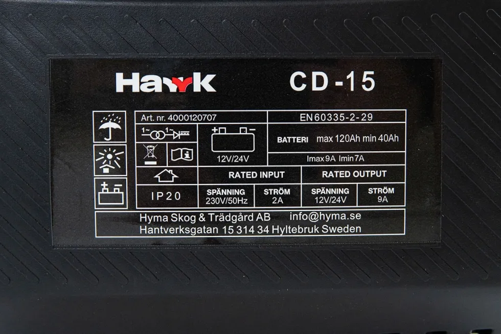 Hawk Batteriladdare CD-15 12/24V 9A