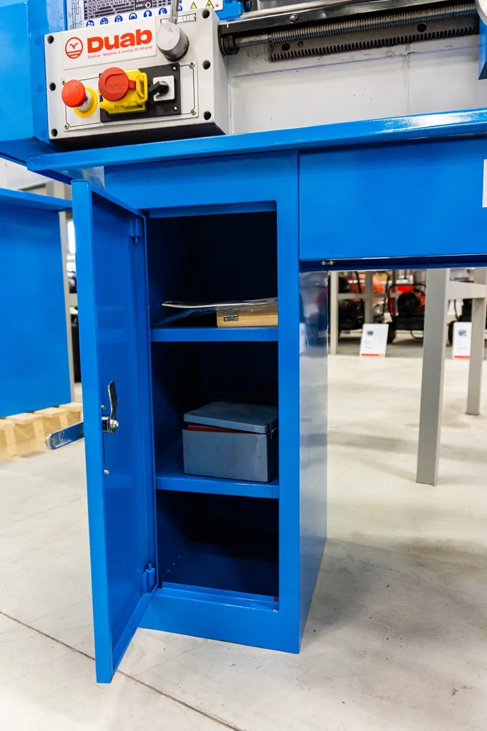 Hawk Metallsvarv BVB25L 740 3-fas inkl. Stativ