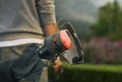 Husqvarna Aspire™ T28 Batteritrimmer