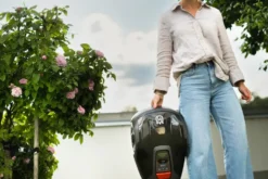 Husqvarna Automower® Aspire™ R4 Robotgräsklippare