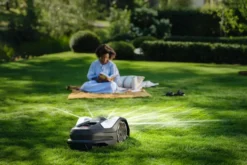 Husqvarna Automower® 410VE Nera Robotgräsklippare