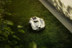 Husqvarna Automower® 410VE Nera Robotgräsklippare