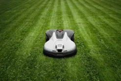 Husqvarna Automower® 450V NERA Robotgräsklippare