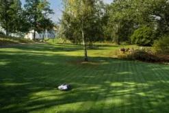 Husqvarna Automower® 450V NERA Robotgräsklippare