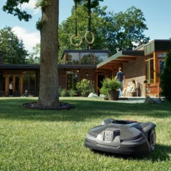 Husqvarna Automower® 415X Robotgräsklippare