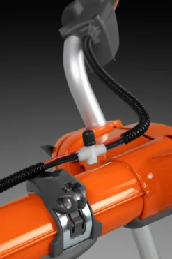 Husqvarna 555 FX Röjsåg