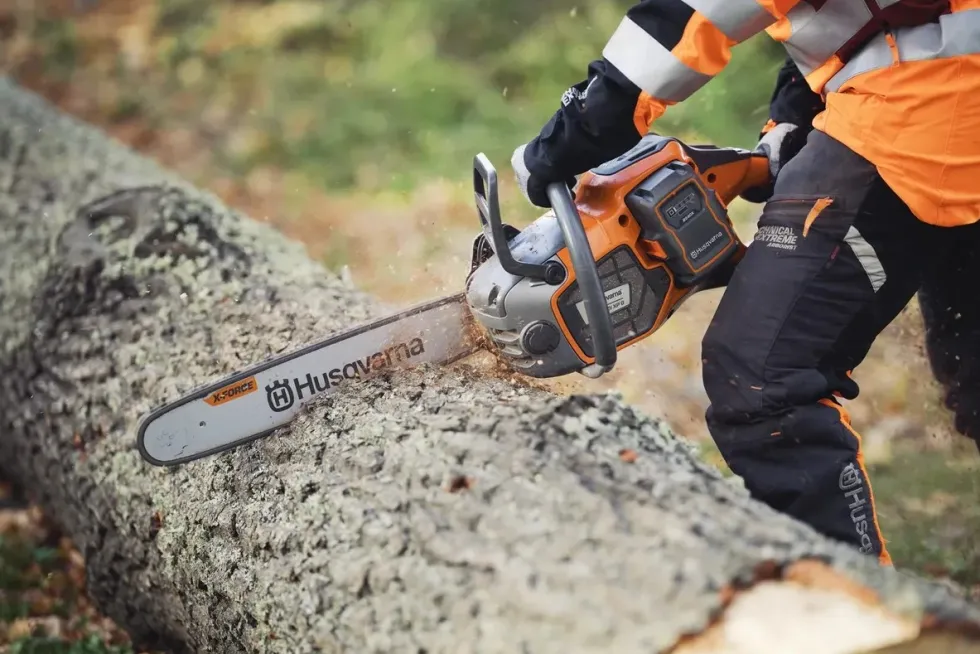 Husqvarna 550i XP G Batterimotorsåg 15"