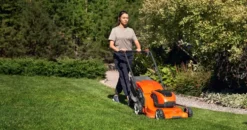 Husqvarna LC 247i Batterigräsklippare