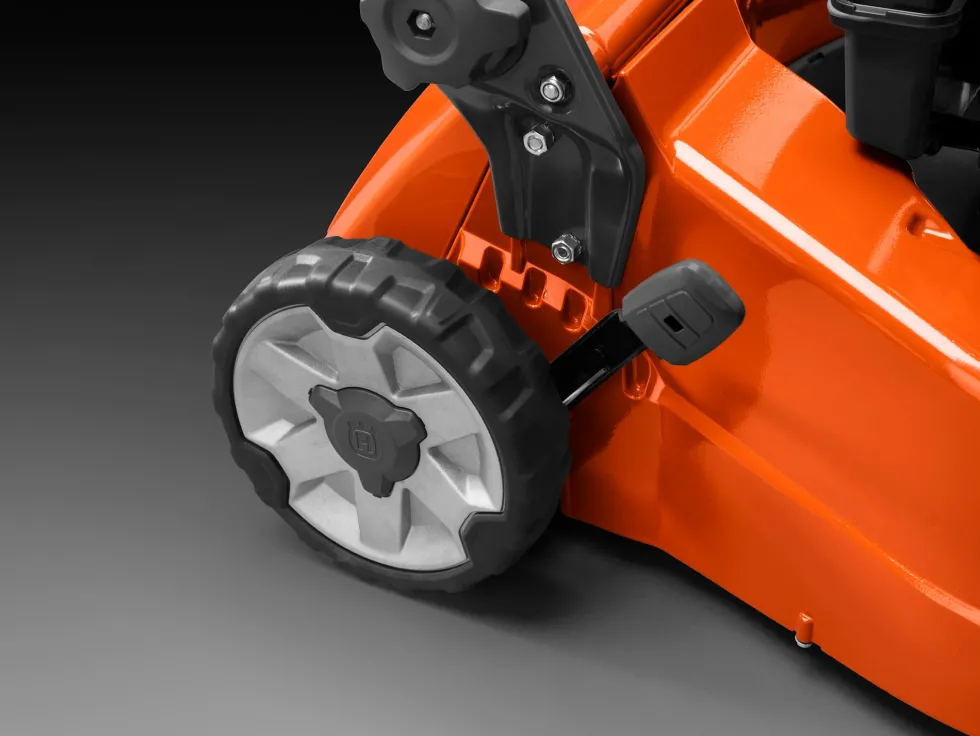 Husqvarna LC 551SP Gräsklippare