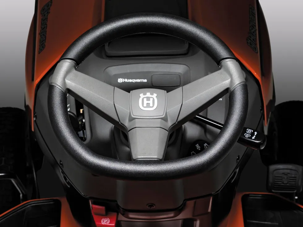 Husqvarna Trädgårdstraktor TC 138