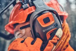 Husqvarna X-SYNC Hörselskydd med hjälmfäste