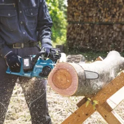 Makita Kedjesåg DUC353Z 350mm 18V BL 20m/s