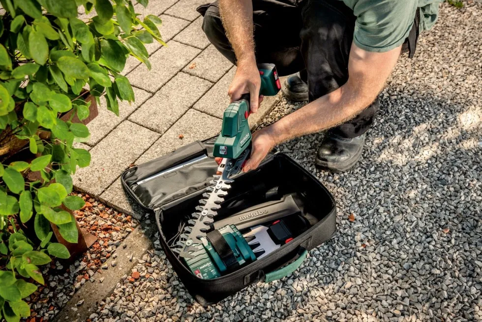 Metabo Busk-och grässaxPowerMaxx SGS 12 Q med 1x2Ah batteri & laddare