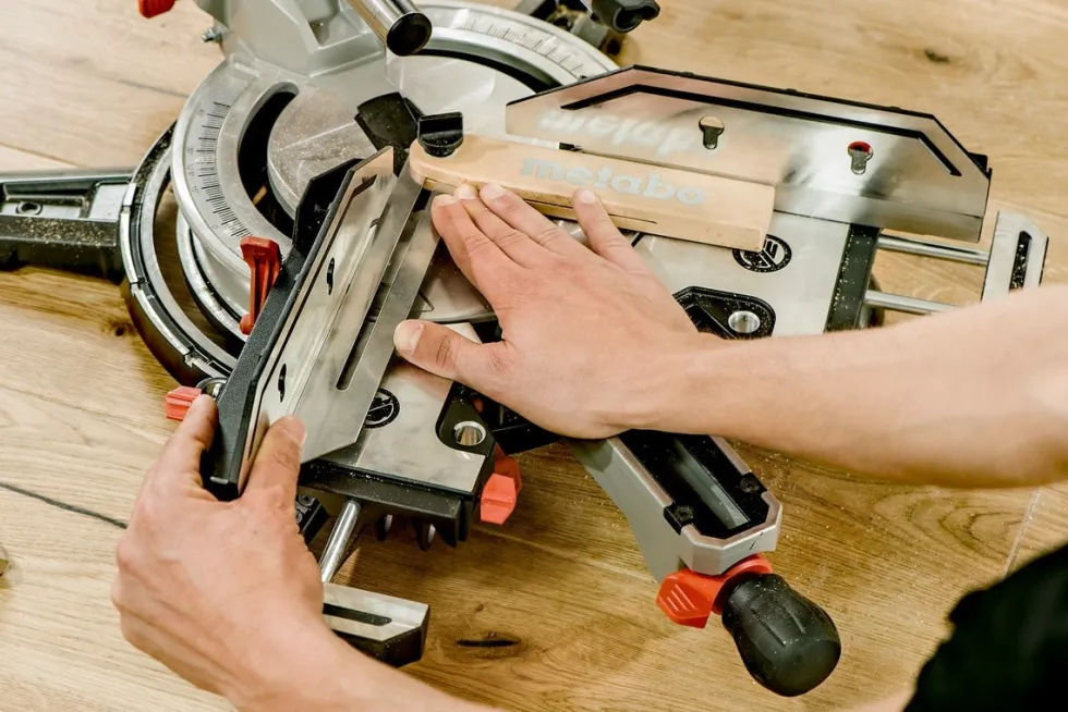 Metabo Kap- & gersåg KGSV 72 XACT SYM
