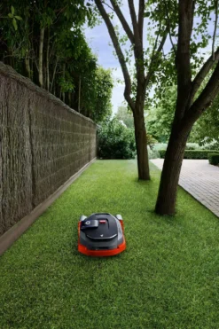 Segway Navimow X330E Robotgräsklippare