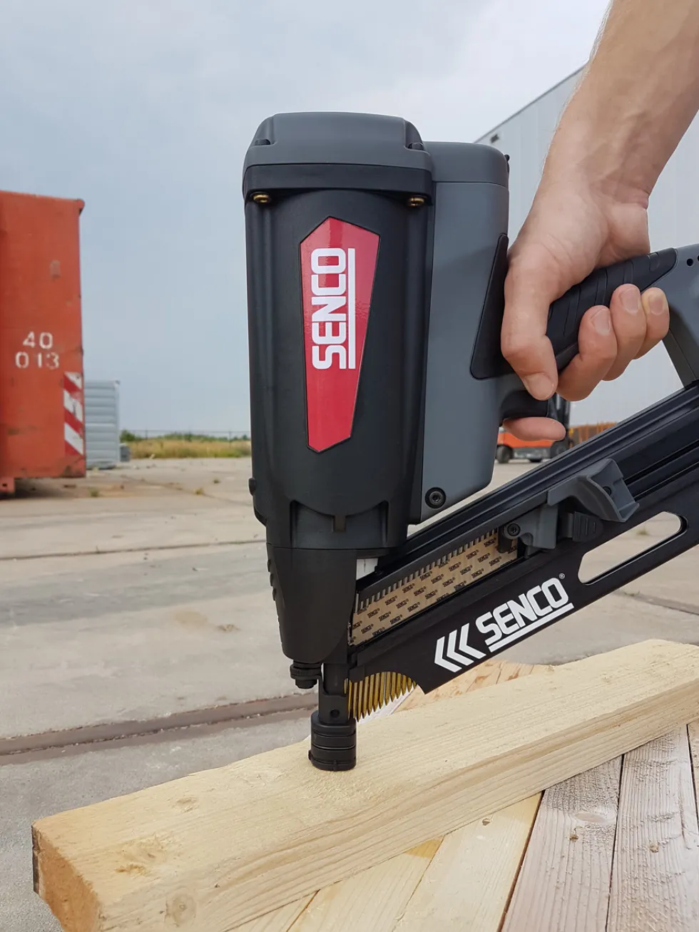 Senco Spikpistol SGT90i-CH Gas 34°, för stomspik