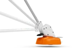 STIHL FSA 30 Batteridriven trimmer med batteri och laddare
