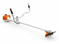 STIHL FS 411 C-EM Röjsåg inkl. sele och tre skärutrustningar