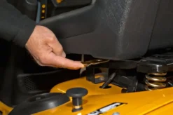Trädgårdstraktor Cub Cadet LR2 NR76 Minirider