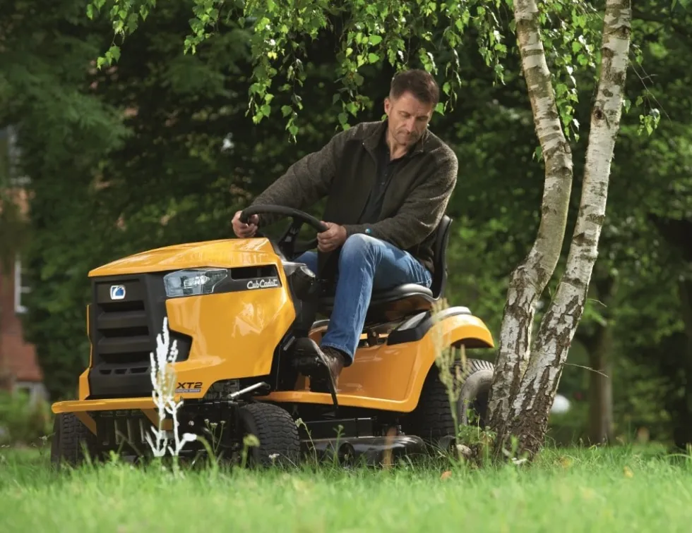 Trädgårdstraktor Cub Cadet XT2 PS117