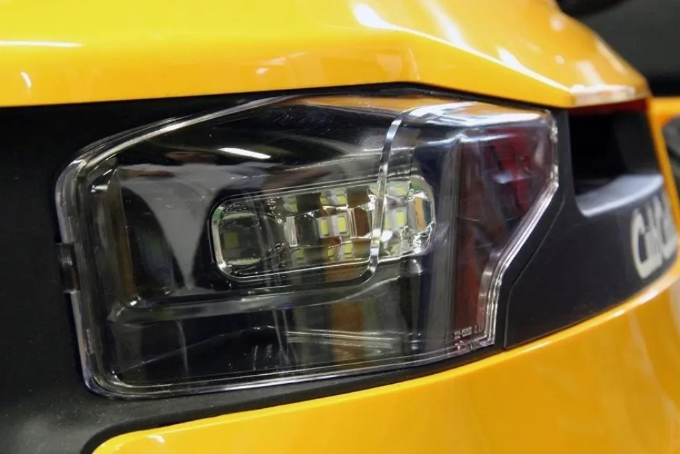Trädgårdstraktor Cub Cadet XT3 QS127