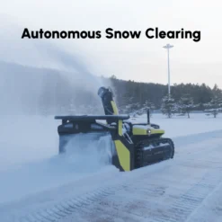 Yarbo Core med Snöslungemodul